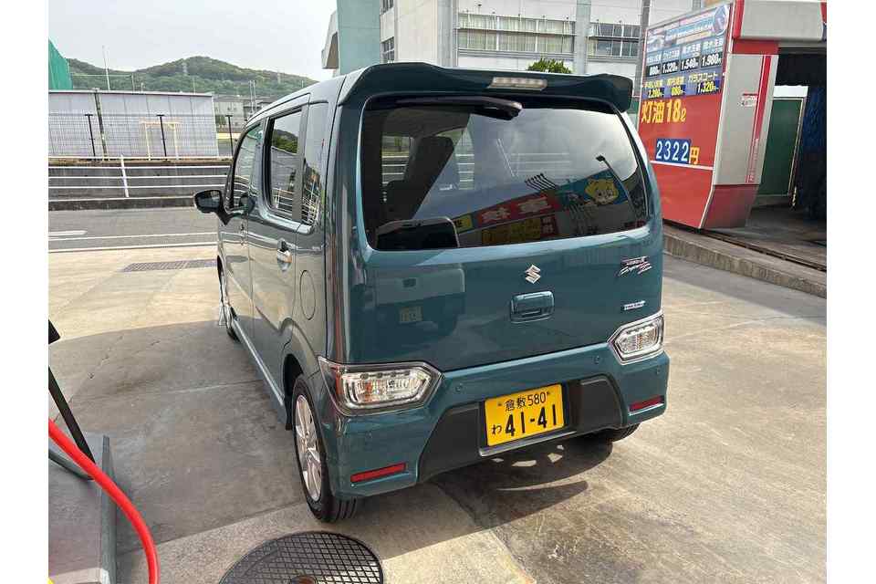 ワゴンR カスタムZ ハイブリッドZXの商品画像02