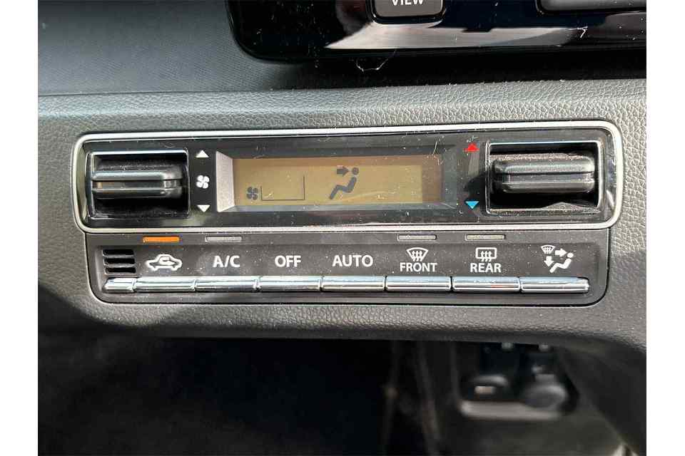 ワゴンR カスタムZ ハイブリッドZXの商品画像05